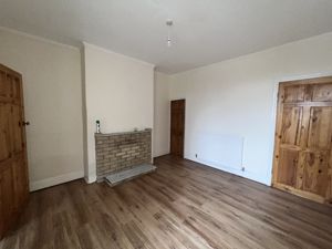Dining room- click for photo gallery